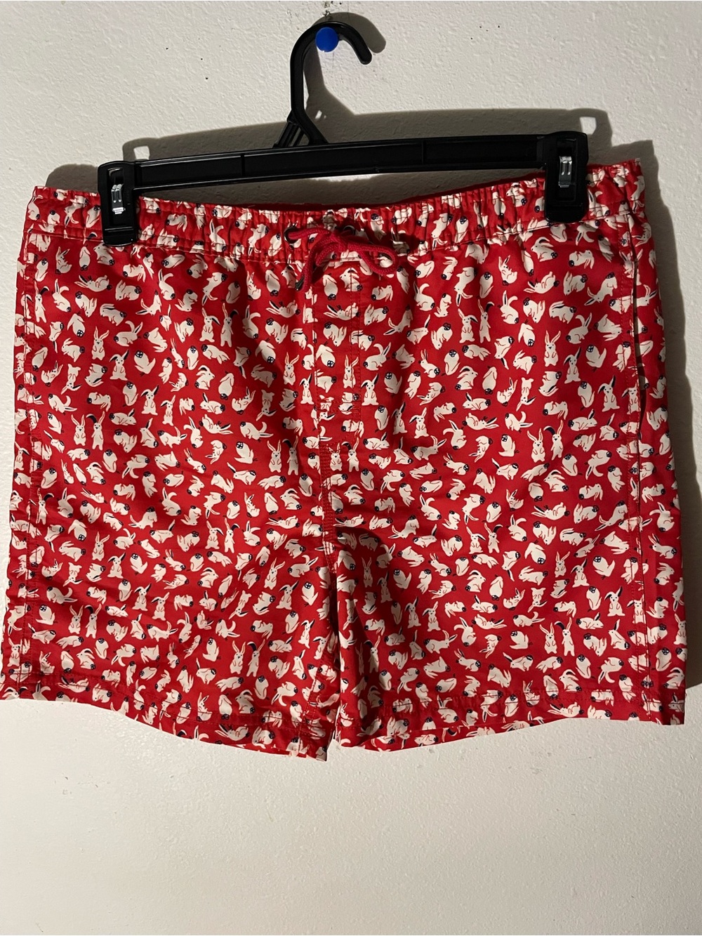 Maison Me Rabbit Print Shorts in Red & White